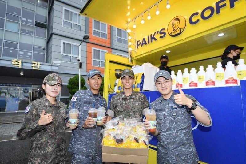 "커피와 빵으로 전한 응원" 빽다방, 인천 해군기지 장병 1400명에 간식 지원