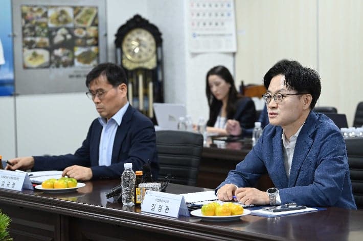 산업장관, 제주서 5극3특 현장행보…"에너지 대전환·첨단산업 거점으로 육성"