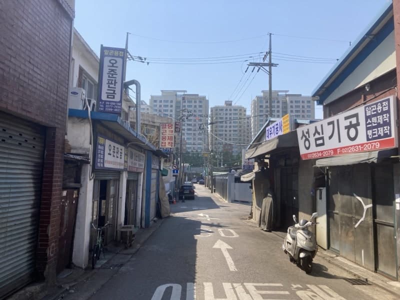 오세훈, 준공업지역 '용적률 400% 완화' 현장 점검…2.7만 가구 공급 속도