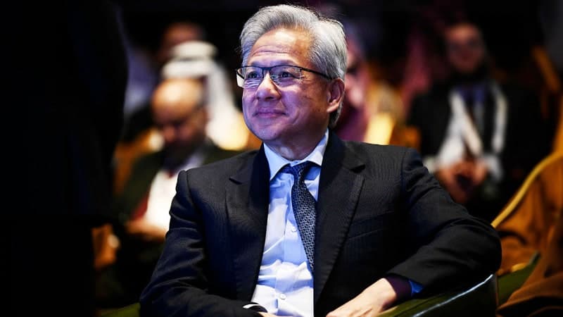 젠슨 황 엔비디아 CEO, 일본 제조 대기업과 '피지컬 AI' 동맹 결성