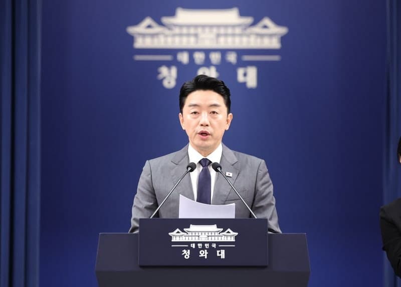 강훈식 대통령비서실장, 카타르 부왕 조문특사 임무 마치고 귀국