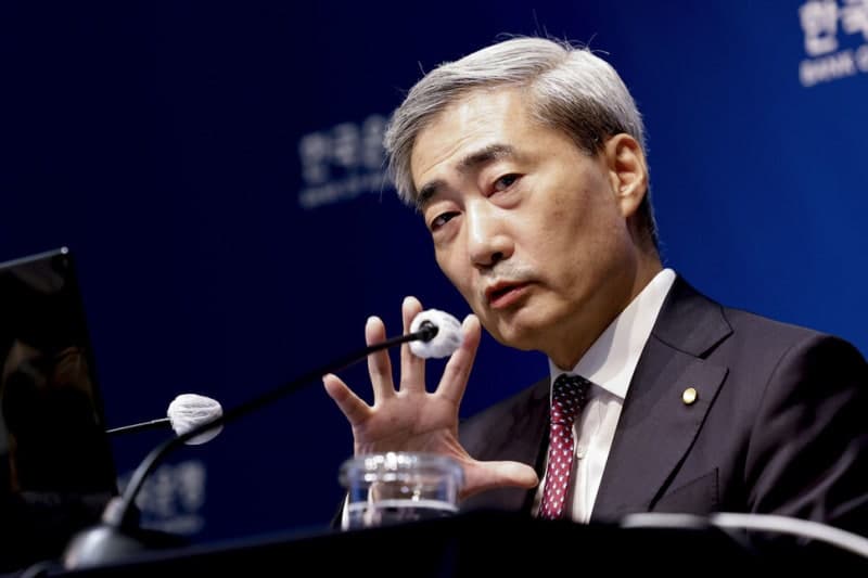신현송 한은 총재 "기준금리 2.75% 인상…8월 추가 인상 모든 가능성 열어둬"