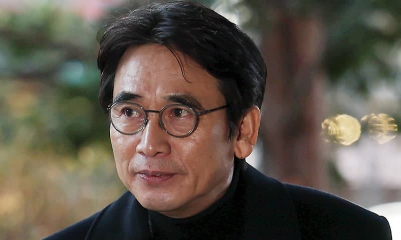 유시민 "李대통령 매우 잘못된 판단, 필연적 실패"…박지원 "DJ도 괴롭히더니" 비판