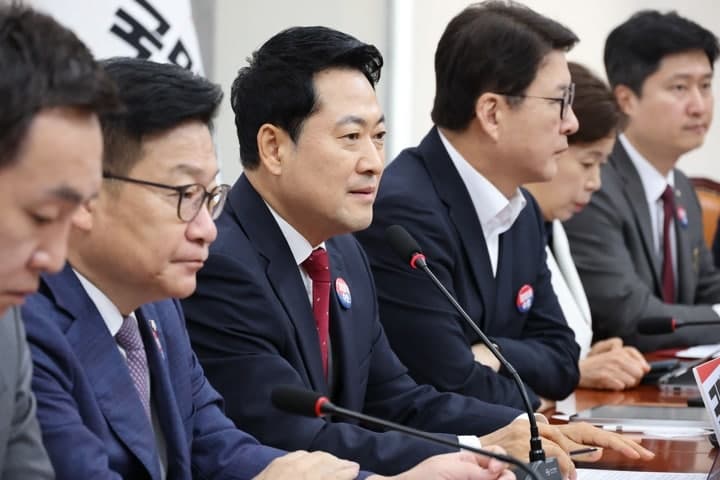 국민의힘, 시·도당위원장 선출 방식 두고 '당원 중심' vs '국민 소외' 충돌