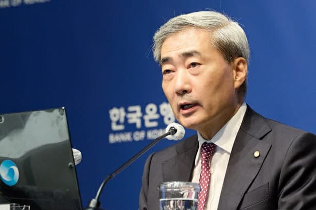 신현송 한은 총재 "기준금리 2.75% 인상…추가 인상 모든 가능성 열어둘 것"
