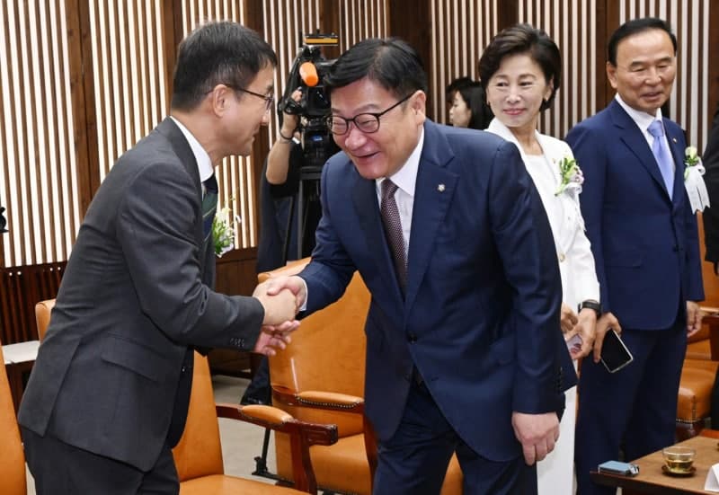 한병도 민주당 대표 직무대행, 국민의힘에 개헌특위 구성 공식 제안