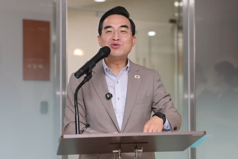 박홍근 "반도체 호황 쉽게 안 꺾여…추가 세수로 청년층 집중 투자"