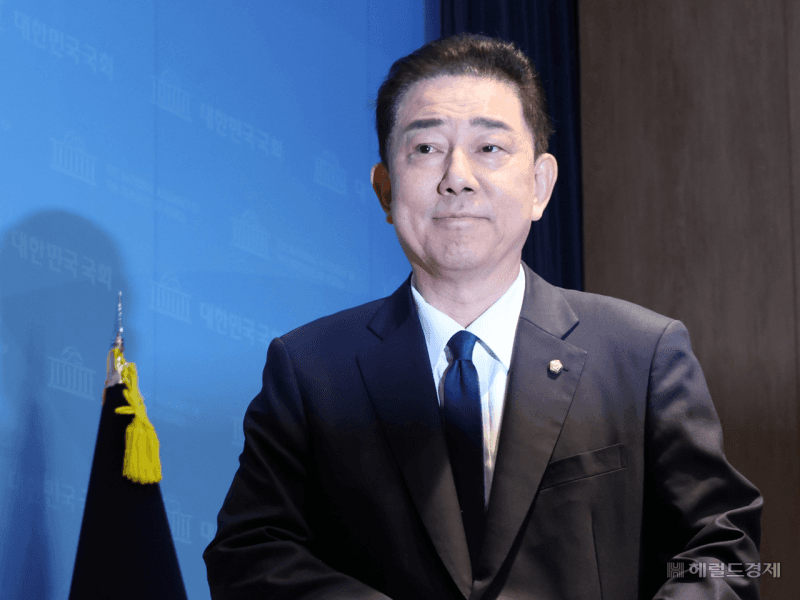 김병기 의원과 고소인 측, 10개월째 이어진 수사에 신속한 결론 촉구