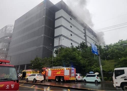 인천 쿠팡 32물류센터 화재 발생, 직원 121명 자력 대피
