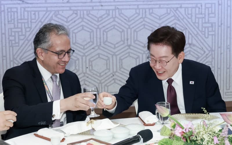 이재명 대통령 "인류 이끄는 건 총·칼 아닌 문화" 유네스코 만찬서 강조