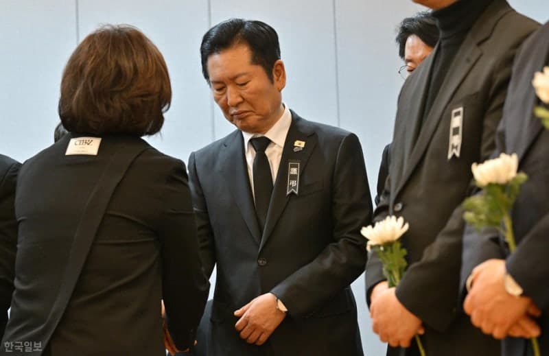 정청래, 후원회장에 故 이해찬 배우자 김정옥 여사 영입