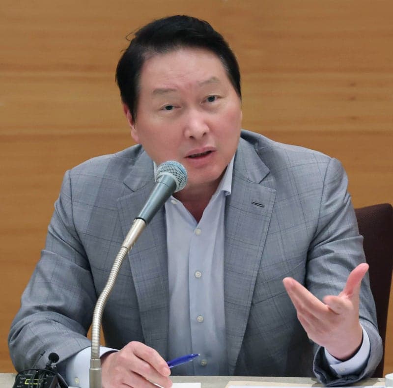 최태원 "내년 반도체 수요 최대 100% 급증…글로벌 생산 거점 확대 나선다"