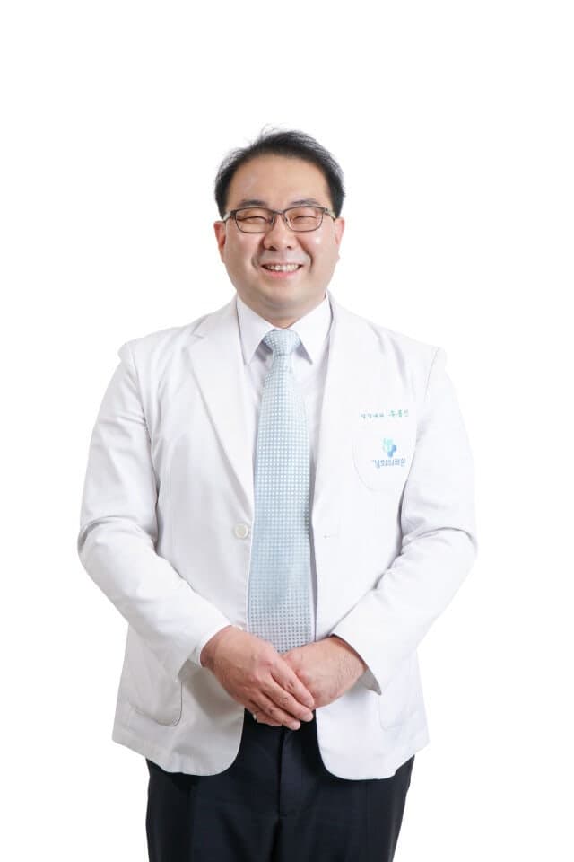 무더위 속 심혈관 질환 환자 급증, 실내외 온도 차와 탈수 주의해야