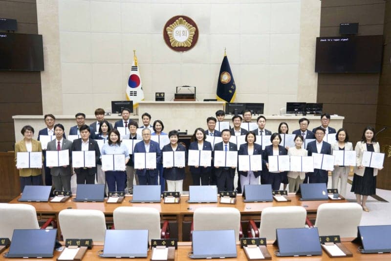 용인특례시의회, 제10대 의회 첫 임시회서 청렴 서약식 개최