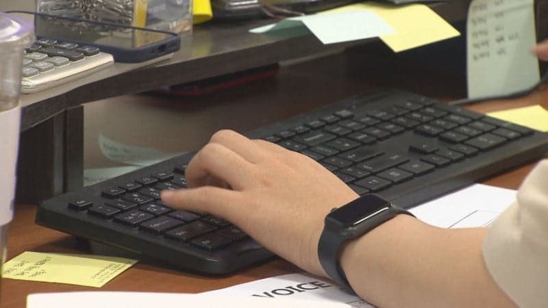 제주 '육아기 10시 출근제' 문턱 낮춘다…근속 요건 폐지하고 신청 간소화