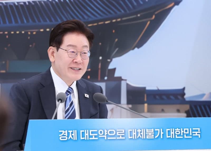 이 대통령 "레버리지 ETF 보완책 신속히, 착시도 고려"