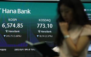 靑, '기업 초과이윤 배분' 수보회의 돌연 취소…시장 상황 의식했나