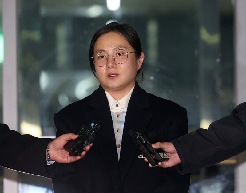 “폭로 막으려면 매출 10% 달라” 박나래 전 매니저 공갈미수 혐의 구속