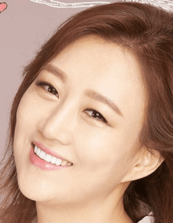 가수 장윤정 모친, 수천만 원대 투자 사기 혐의로 구속 송치