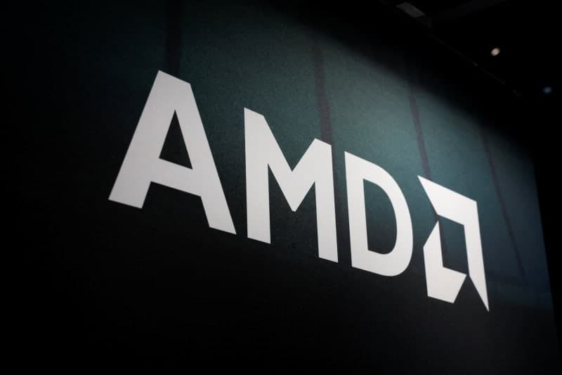 "타도 엔비디아" AMD, 첫 AI 랙 '헬리오스'로 MS 애저 공략
