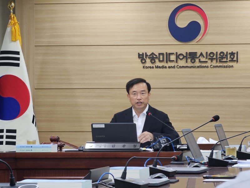 방미통위, '이재명 캠프 이력 의혹' 오태규 방문진 이사 자동임명 인정