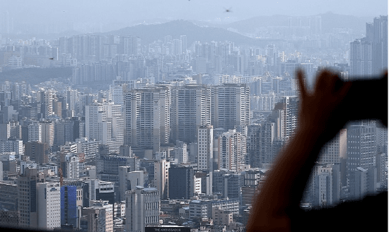 이재명 아파트 '근저당 매매' 논란, 규제 실패 공방