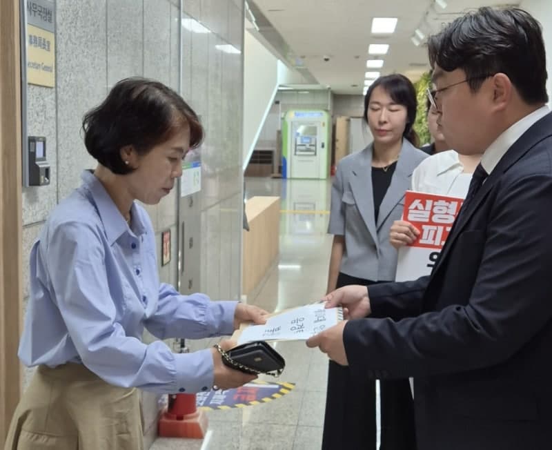안양시의회 의장 선거 '무효표' 공방…민주당, 음경택 의장 불신임안 제출