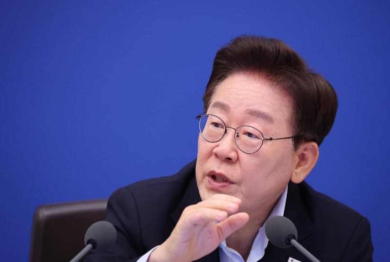 이재명 대통령 "청년은 정책 대상 아닌 동료"…청와대 청년 펠로우 1기 모집