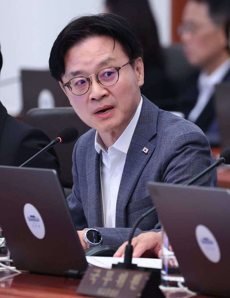 김정관 산업장관 미국행, 3500억 달러 대미 투자 본격화