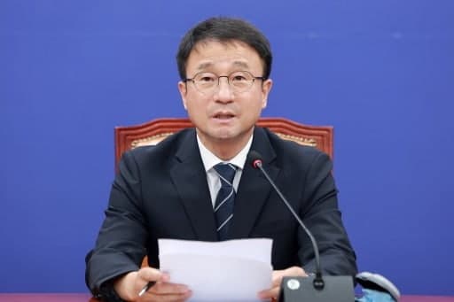 민주당, 檢 보완수사권 전면 폐지 재확인
