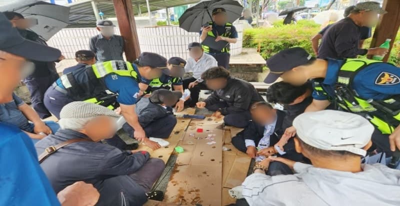 대구 서부정류장 불법도박 집중 단속…신고 90% 급감