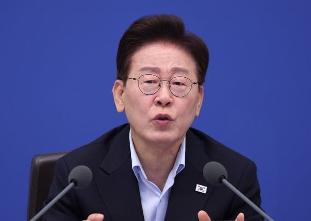이재명 대통령 살해하겠다며 SNS에 협박글 올린 20대 검찰 송치