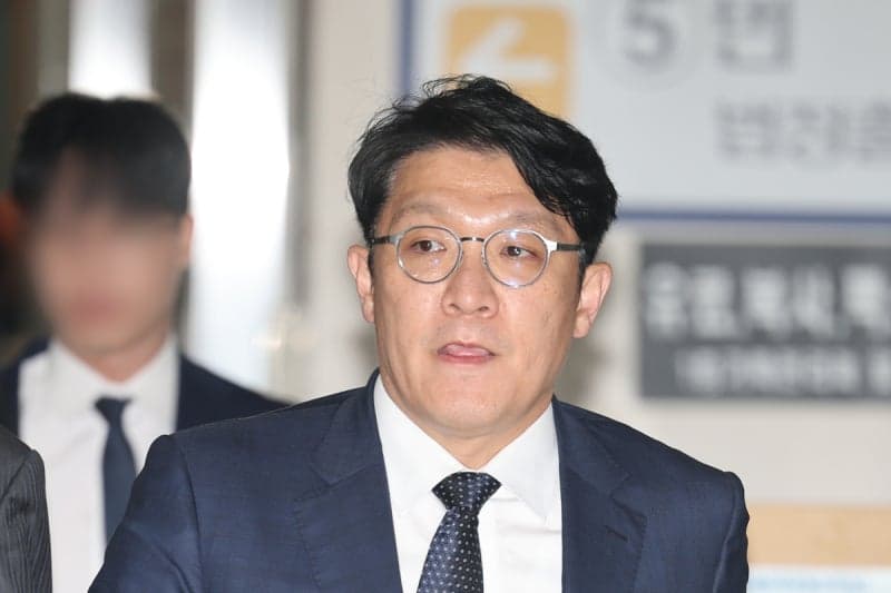 김건희 여사에 그림 청탁 혐의 김상민 전 부장검사 오늘 대법원 최종 선고