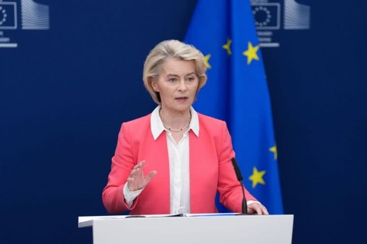EU, 제21차 대러 제재 합의…러시아산 원유 가격 상한 1년 동결