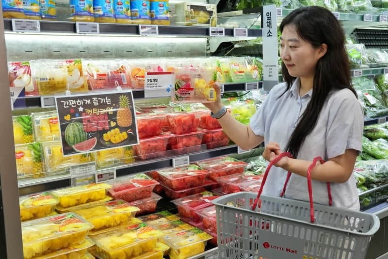 롯데마트·슈퍼, 조각과일 용량 늘리고 가격은 그대로…매출 184% 급증