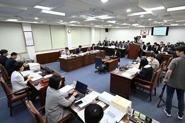 위성곤 제주도정 첫 조직개편안, 도의회서 '근거 미흡' 질타