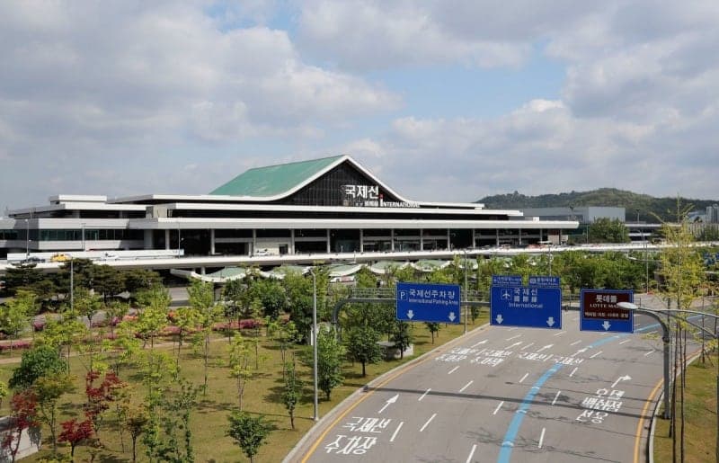"하루 16만 명 몰린다"… 한국공항공사, 전국 13개 공항 하계 특별교통대책 돌입