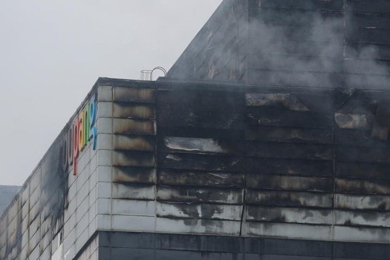 109시간 만에 꺼진 쿠팡 물류센터 화재, 붕괴 위험에 합동 감식 난항