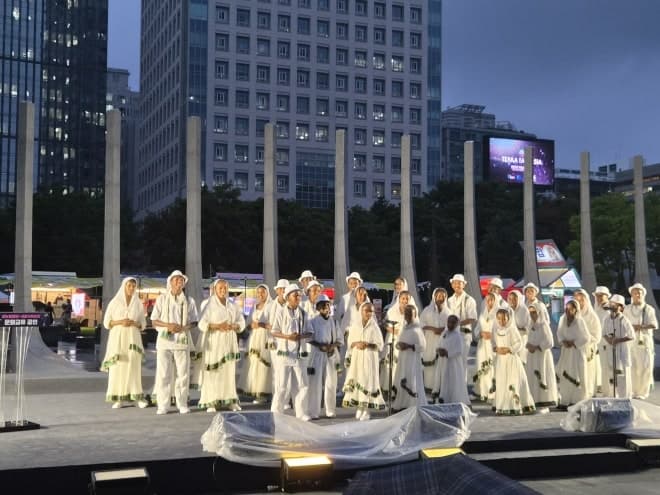 에티오피아 강뉴부대 후손들, 광화문서 울린 ‘고향의 봄’과 감사의 노래