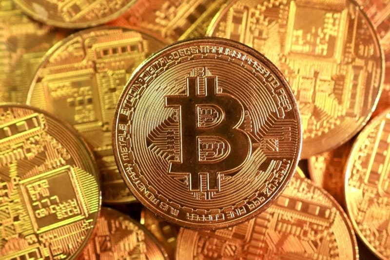 국내 가상자산 시장 '거래 가뭄' 심화…일평균 거래대금 코스피의 1%대
