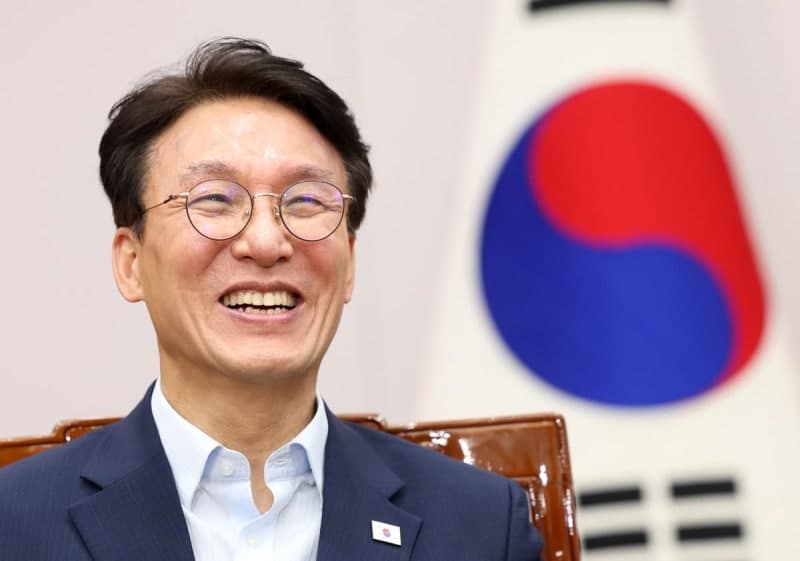 적중률 100% 김민석의 대예언, 정치권 뒤흔드는 3대 적중 사례