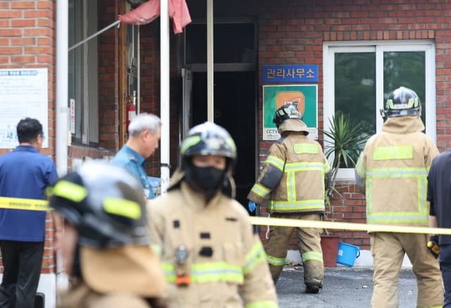 경산 아파트 방화 피해자 끝내 사망…경찰, 피의자 혐의 변경 수사
