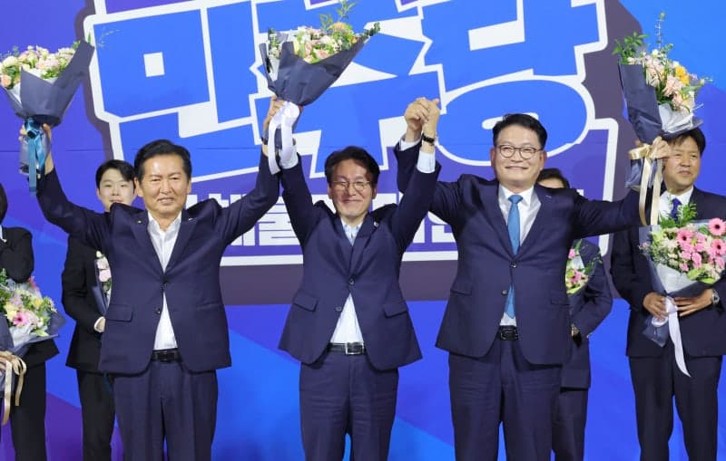 더불어민주당 당권 김민석·정청래·송영길 3파전 확정…최고위원은 친명 5 대 친청 3 구도