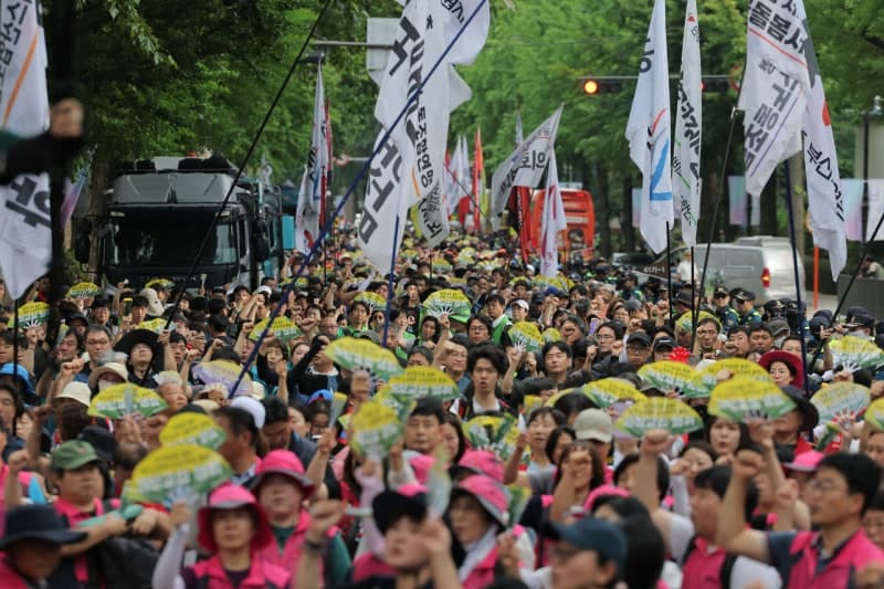 민주노총, 경사노위 대신 'AI 대응' 새 사회적 대화 기구 추진
