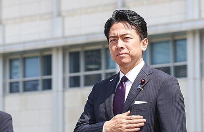 고이즈미 日방위상 "핵 논의 금기 없다"…비핵 3원칙 재검토 군불