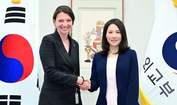 김진아 외교차관, 루마니아와 AI·보건 등 무상원조 협력 논의