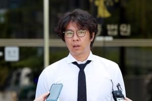 ‘뱀직구’ 임창용, 도박 파문 참회하며 “절대 손대지 마라” 눈물의 경고