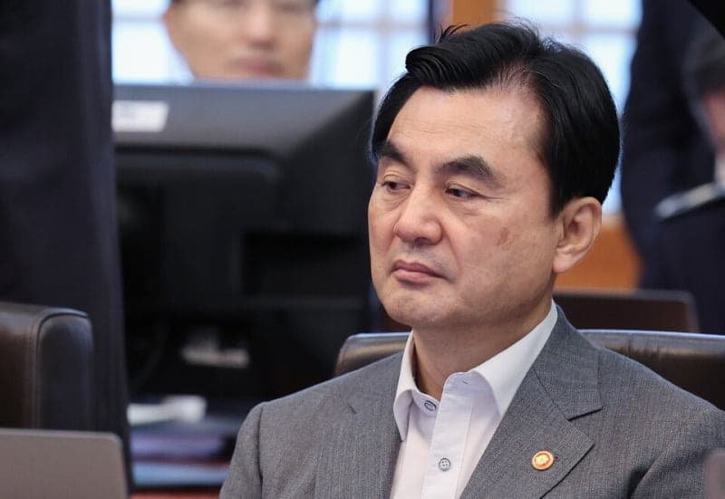 취임 1주년 맞은 안규백 국방장관, 개혁의 모든 무게 짊어지고 완수하겠다