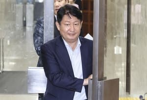 국민의힘, '멱살잡이' 권영진에 거취 압박…시민단체 고발까지