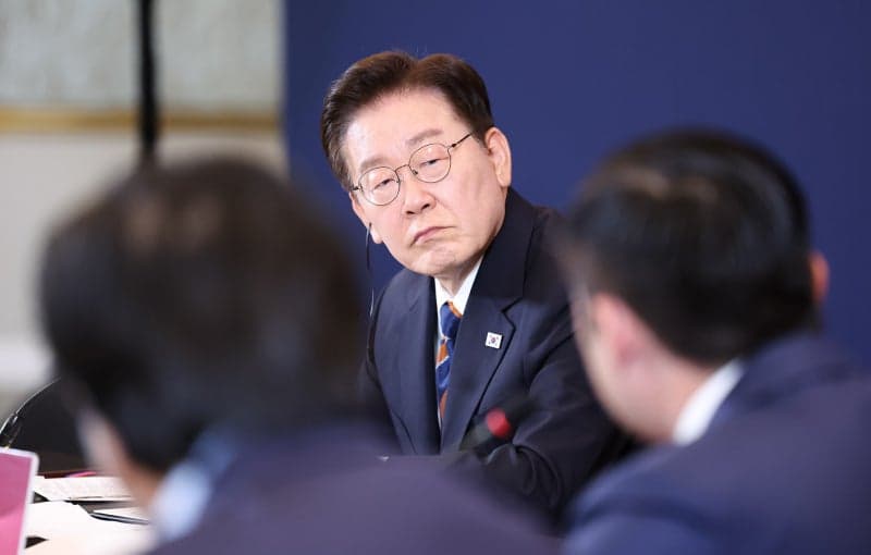 이재명 대통령 부부 분당 자택 거래 방식 부적절하다는 응답 64.4% 달해